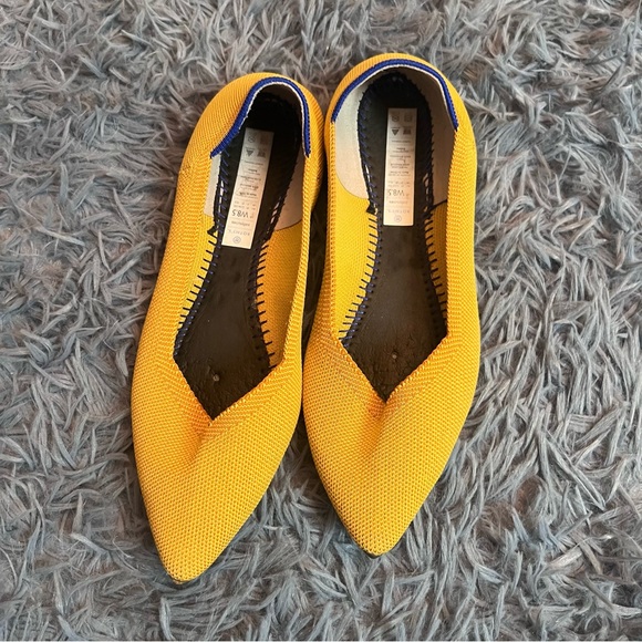 Rothy's Sunshine Yellow Pointed Flats *No insoles* Size 8.5 - Picture 1 of 3